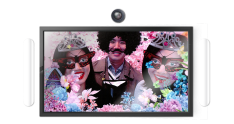 AR video interactive content implemented without auxiliary equipment